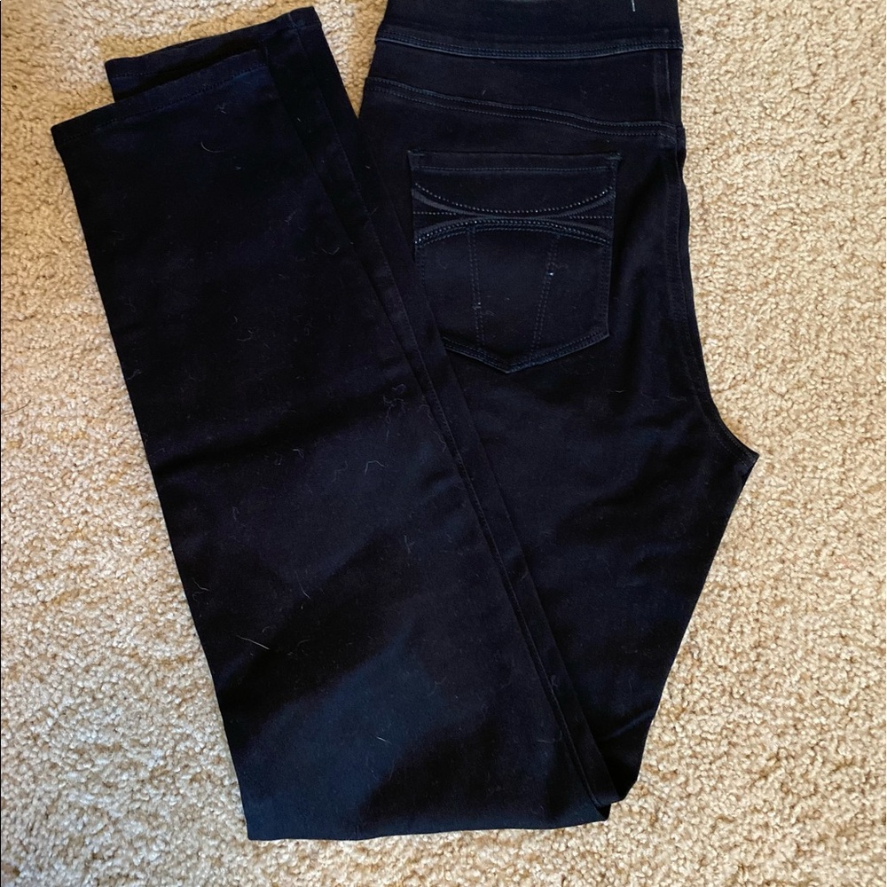 Cute black jeans